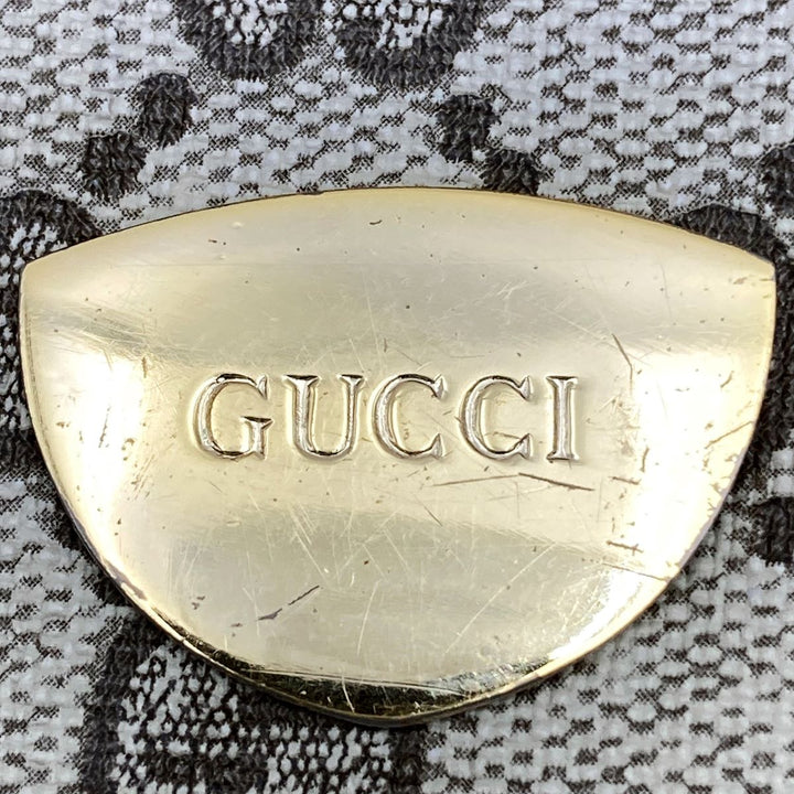 GUCCI グッチ 
 256 ショルダーバッグ 
GGスプリームキャンバス ブラウン