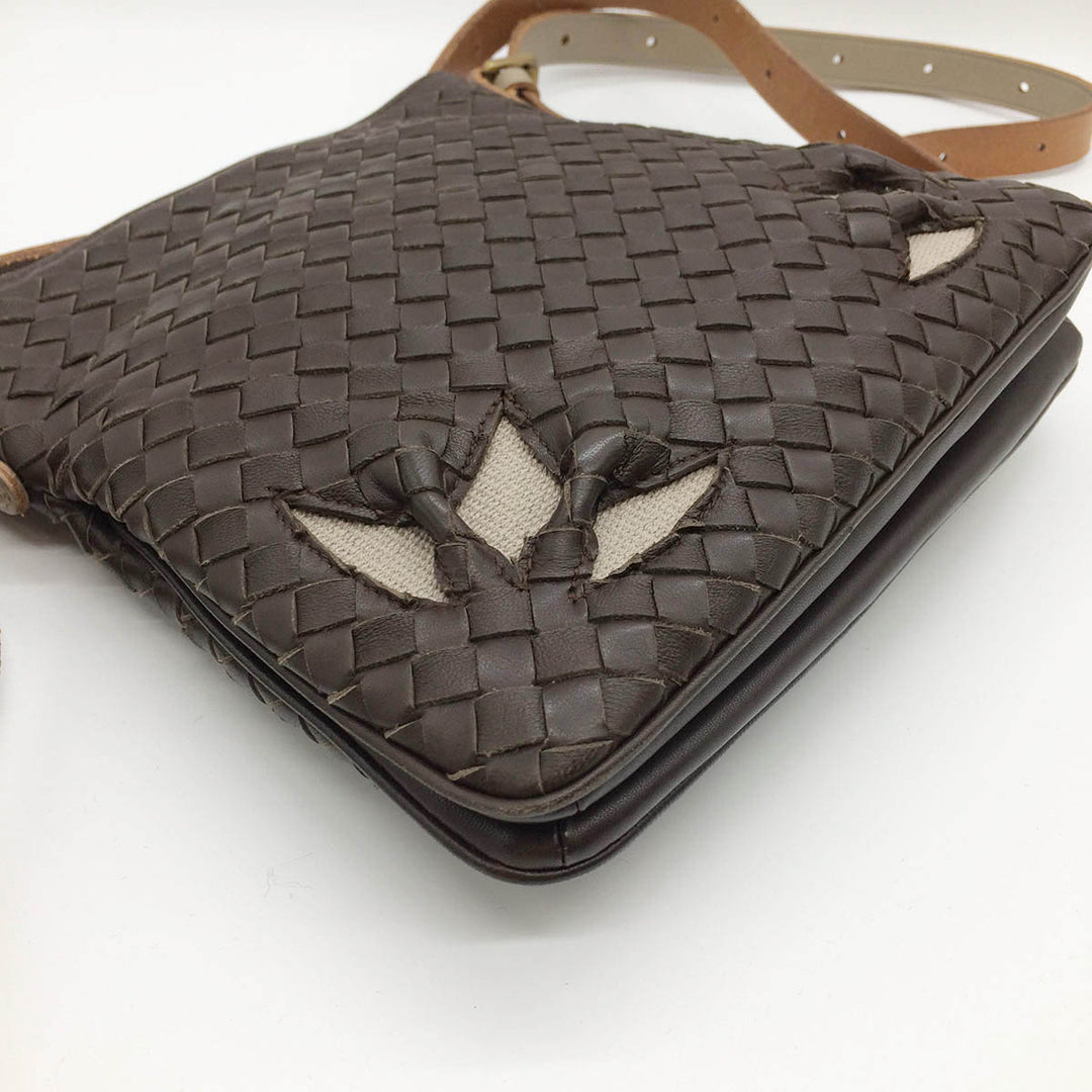 BOTTEGAVENETA ボッテガヴェネタ 
 170022 VACG2 2064 ショルダーバッグ 
 ブラウン