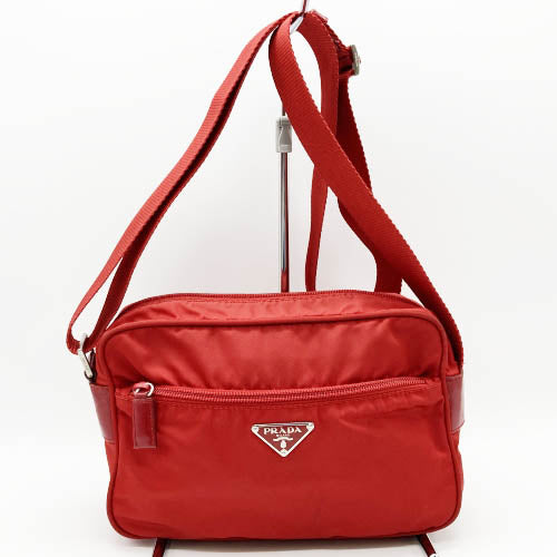 PRADA プラダ 
 ショルダーバッグ 
ナイロン レッド