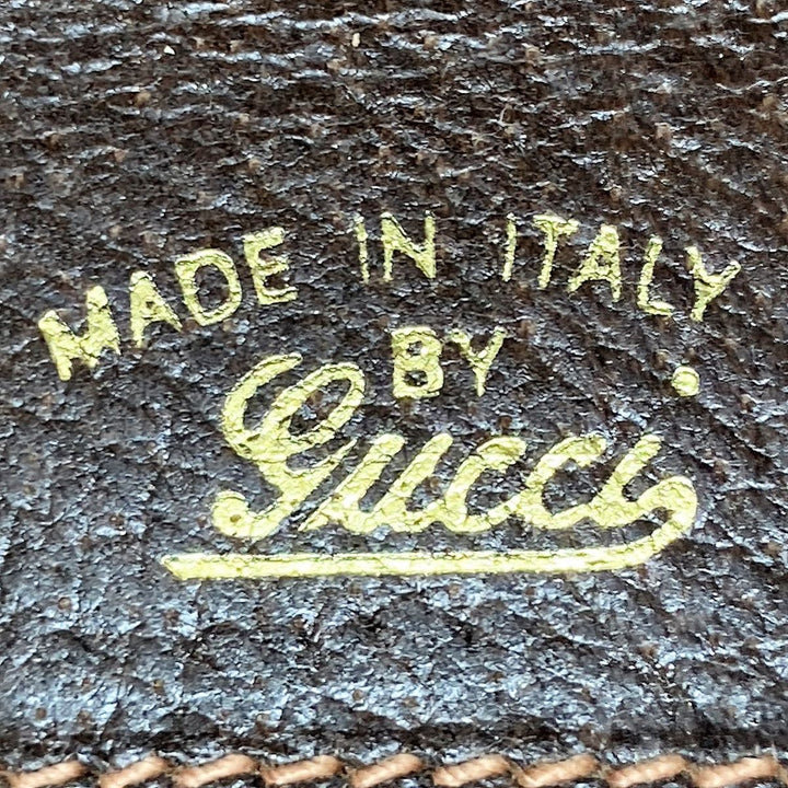 GUCCI グッチ 
 ショルダーバッグ 
GGスプリームキャンバス ブラウン