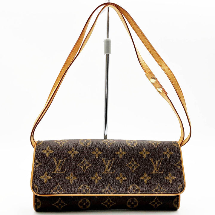 LOUIS VUITTON ルイ・ヴィトン 
 ポシェット・ツイン M51852 ショルダーバッグ 
PVC ブラウン