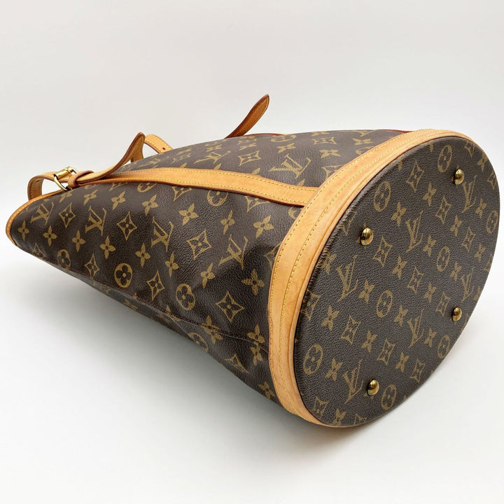 LOUIS VUITTON ルイ・ヴィトン 
 バケットGM M42236 ショルダーバッグ 
PVC ブラウン