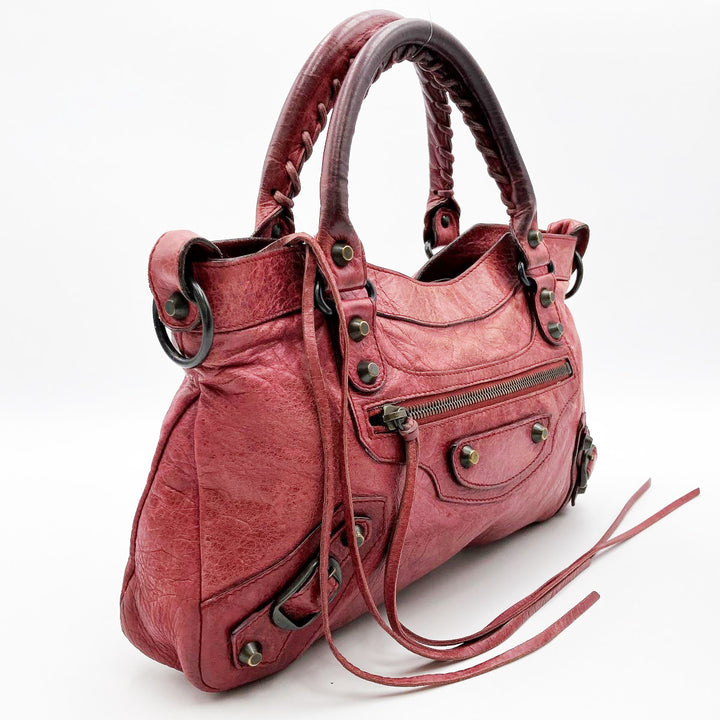BALENCIAGA バレンシアガ 
 ハンドバッグ 
レザー レッド