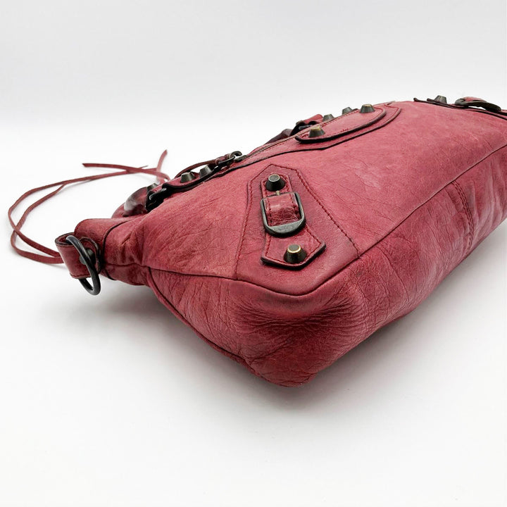 BALENCIAGA バレンシアガ 
 ハンドバッグ 
レザー レッド
