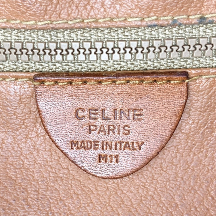 CELINE セリーヌ 
 M11 ショルダーバッグ 
PVC ブラウン