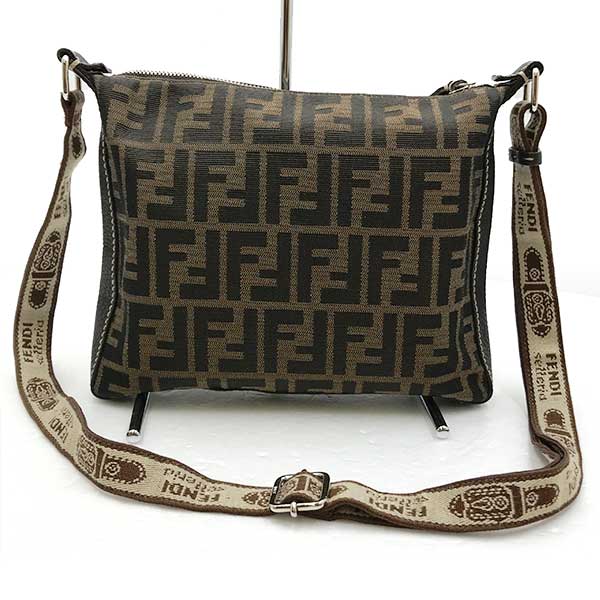 FENDI フェンディ 
 8BT092 ショルダーバッグ 
ナイロン ブラウン