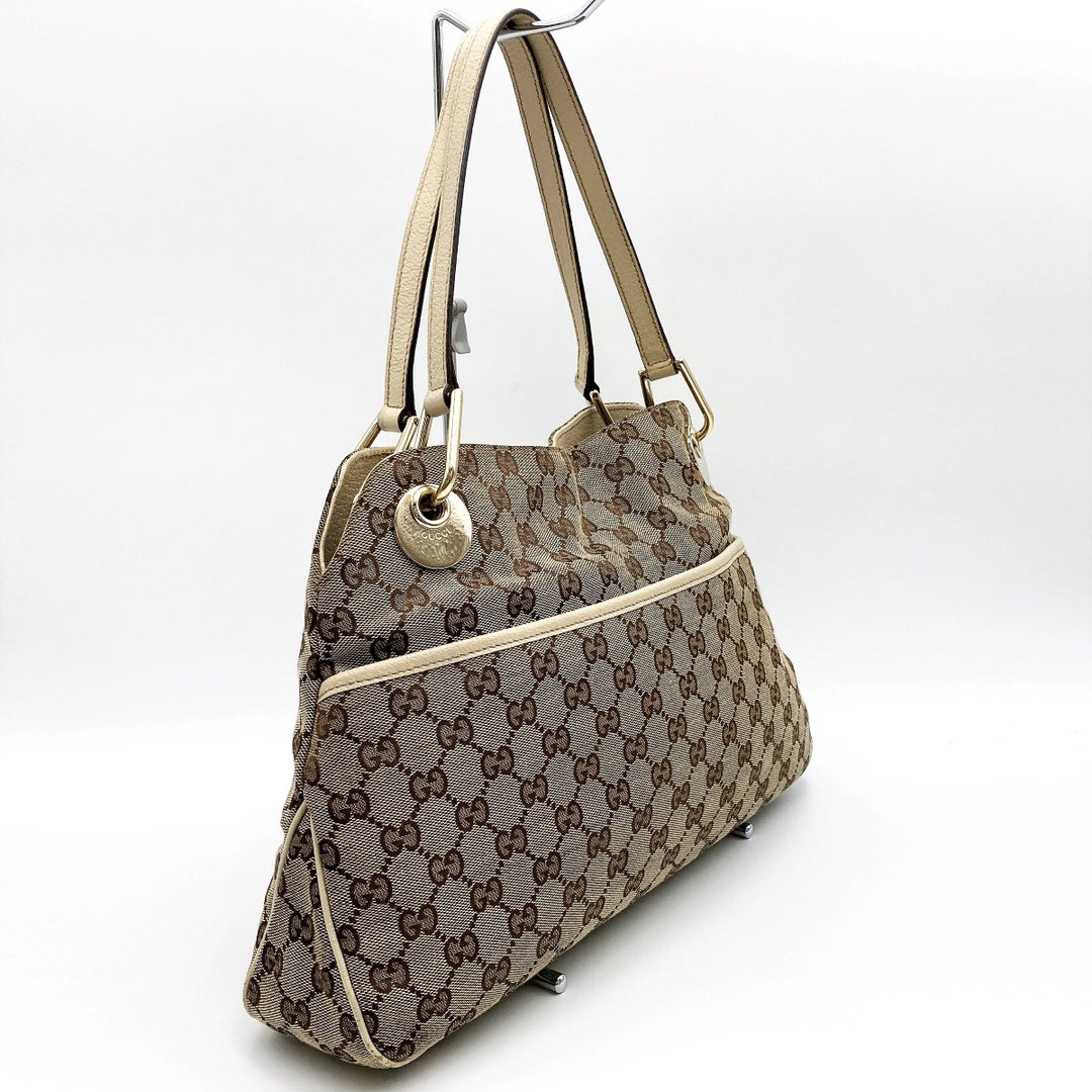 GUCCI グッチ 
 121023 ショルダーバッグ 
GGキャンバス ブラウン