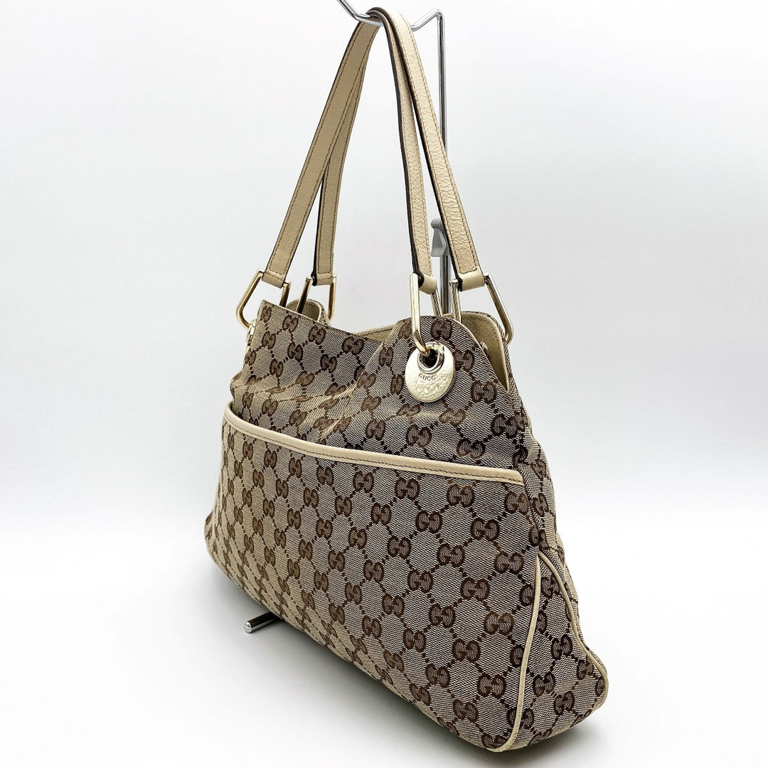 GUCCI グッチ 
 121023 ショルダーバッグ 
GGキャンバス ブラウン