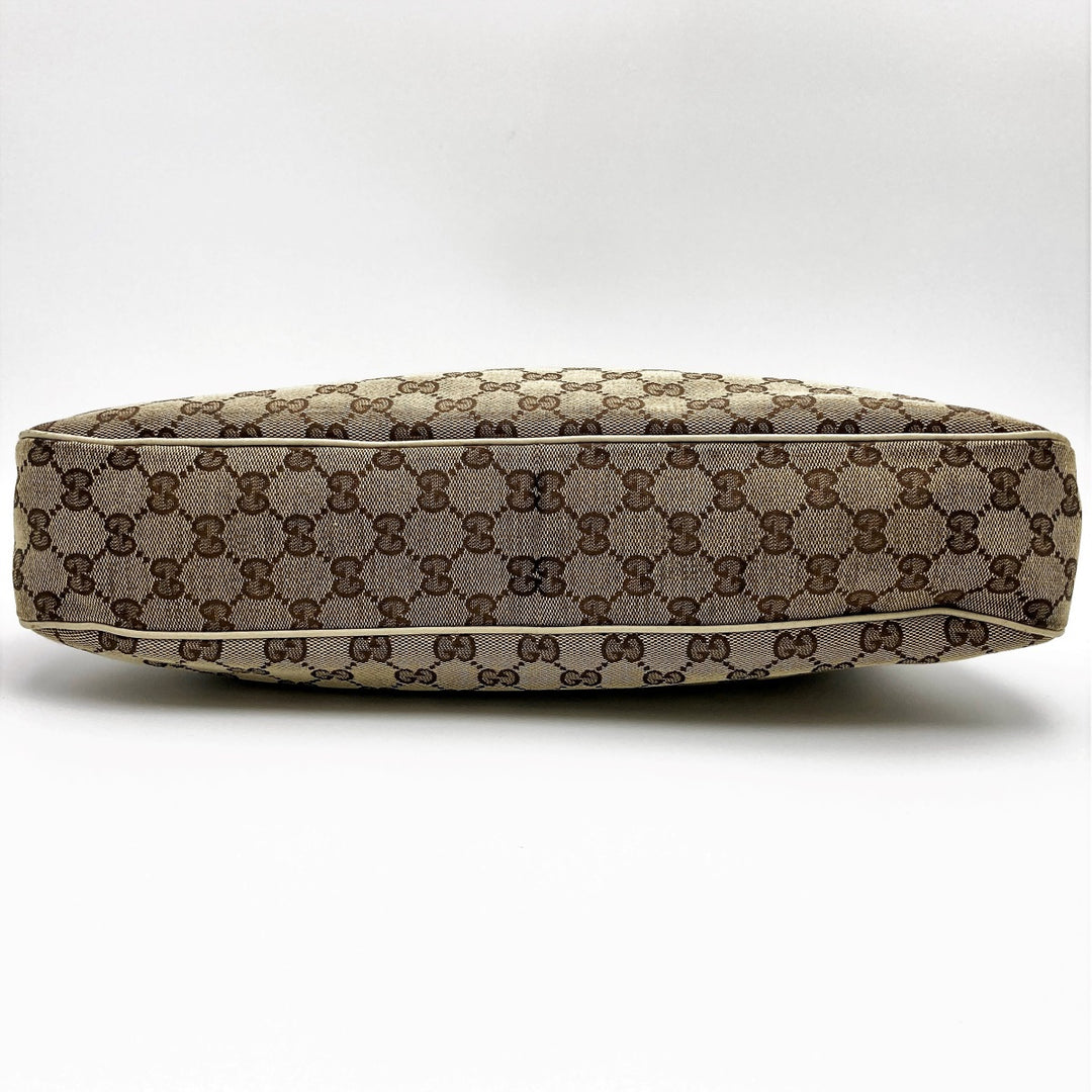 GUCCI グッチ 
 121023 ショルダーバッグ 
GGキャンバス ブラウン