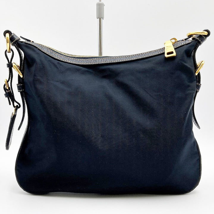 PRADA プラダ 
 ショルダーバッグ 
ナイロン ブラック