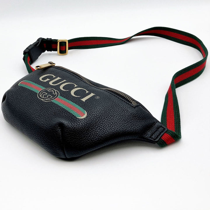 GUCCI グッチ 
 527792 ウエストバッグ 
レザー ブラック