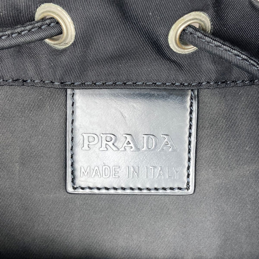 PRADA プラダ 
 ポーチ 
ナイロン ブラック
