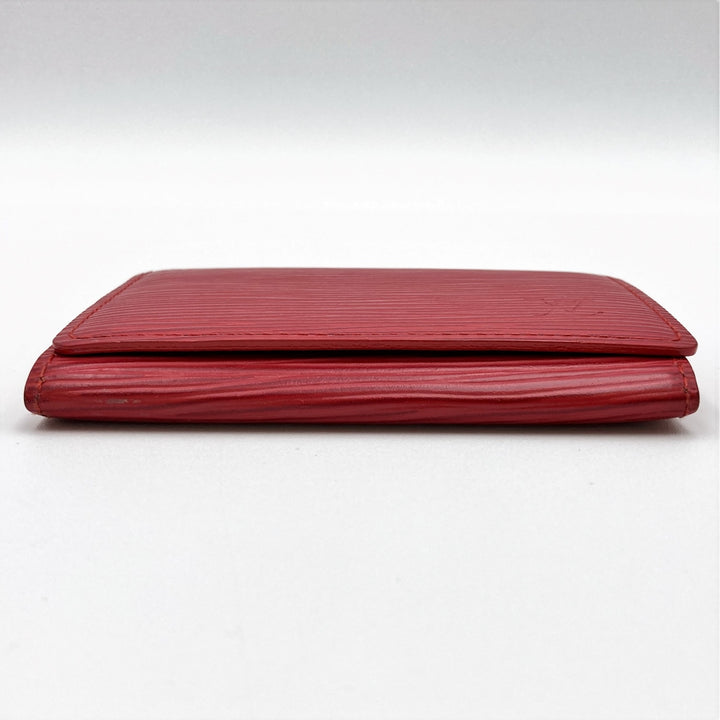 LOUIS VUITTON ルイ・ヴィトン 
 アンヴェロップ カルト ドゥ ヴィジット M5658E カードケース 
PVC レッド