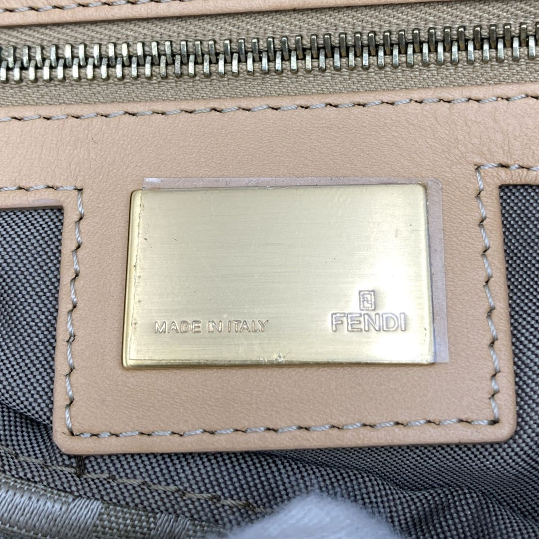 FENDI フェンディ 
 マンマバケット ショルダーバッグ 
ナイロン/レザー  ベージュ