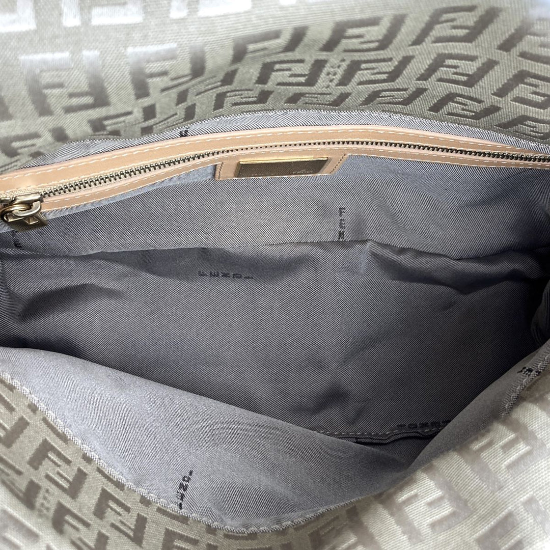 FENDI フェンディ 
 マンマバケット ショルダーバッグ 
ナイロン/レザー  ベージュ