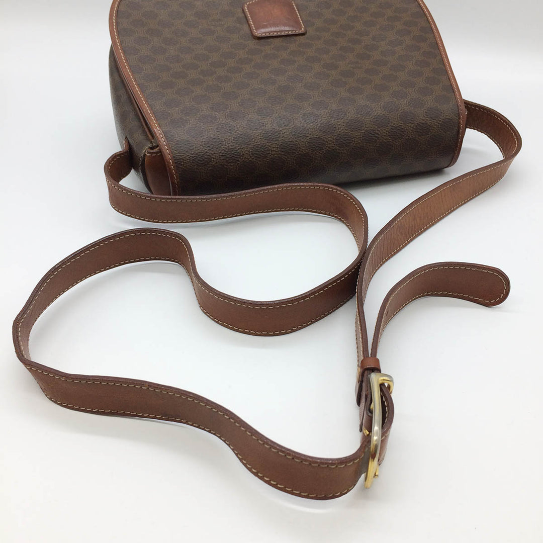 CELINE セリーヌ 
 M14 ショルダーバッグ 
PVC ブラウン