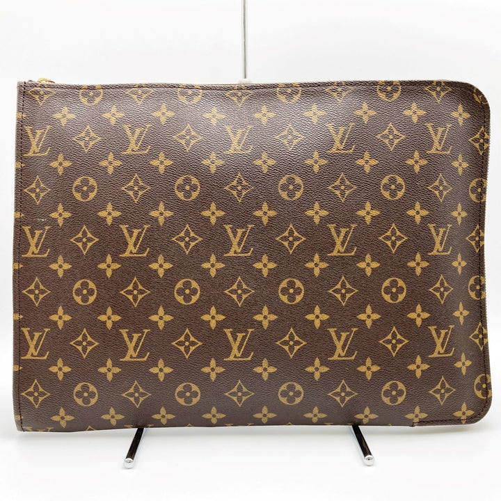 LOUIS VUITTON ルイ・ヴィトン 
 M53456 ビジネスバッグ 
PVC ブラウン