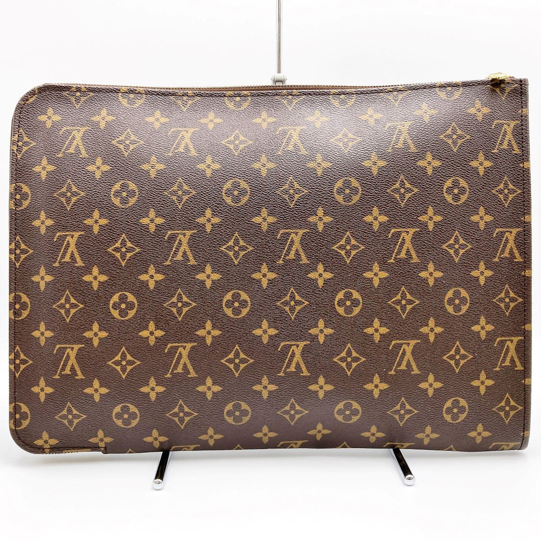 LOUIS VUITTON ルイ・ヴィトン 
 M53456 ビジネスバッグ 
PVC ブラウン