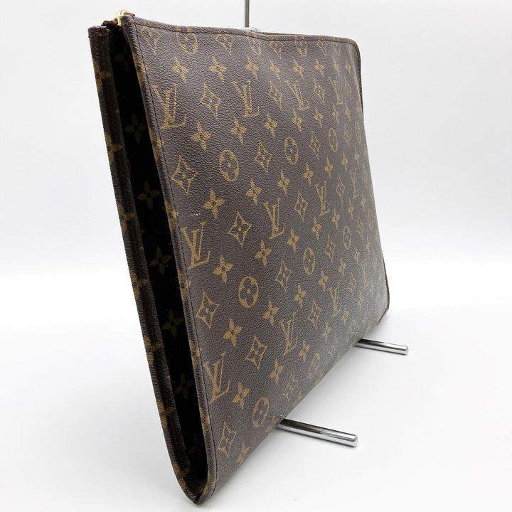 LOUIS VUITTON ルイ・ヴィトン 
 M53456 ビジネスバッグ 
PVC ブラウン