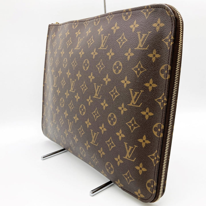 LOUIS VUITTON ルイ・ヴィトン 
 M53456 ビジネスバッグ 
PVC ブラウン