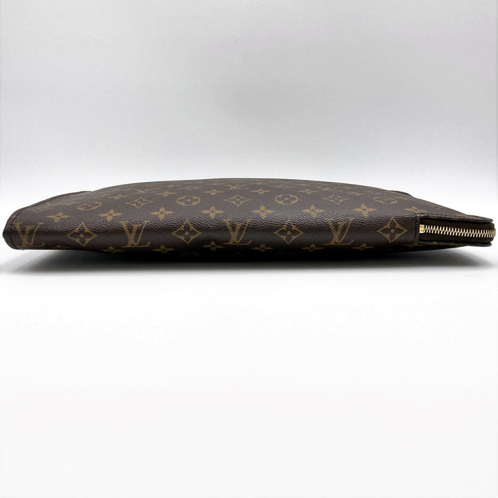 LOUIS VUITTON ルイ・ヴィトン 
 M53456 ビジネスバッグ 
PVC ブラウン