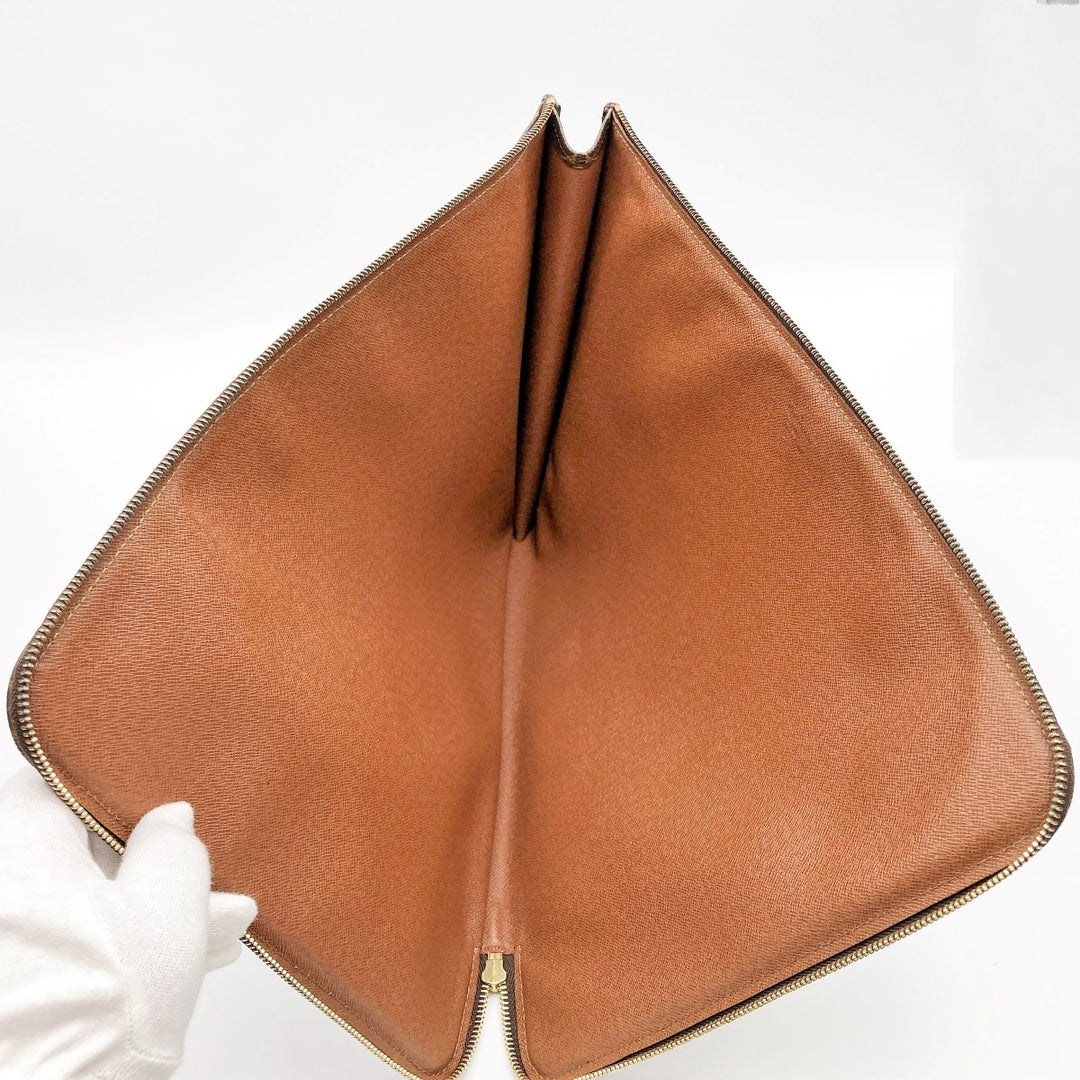 LOUIS VUITTON ルイ・ヴィトン 
 M53456 ビジネスバッグ 
PVC ブラウン