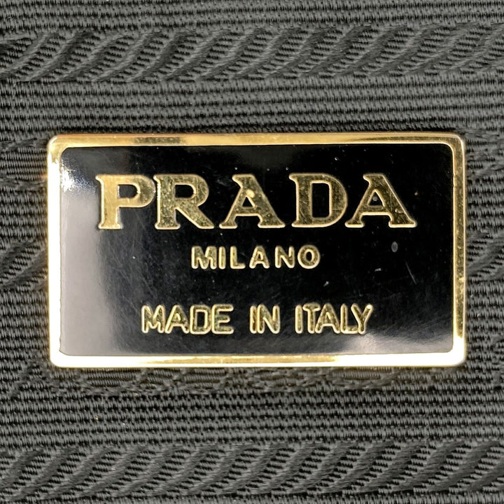 PRADA プラダ 
 ショルダーバッグ 
ナイロン パープル