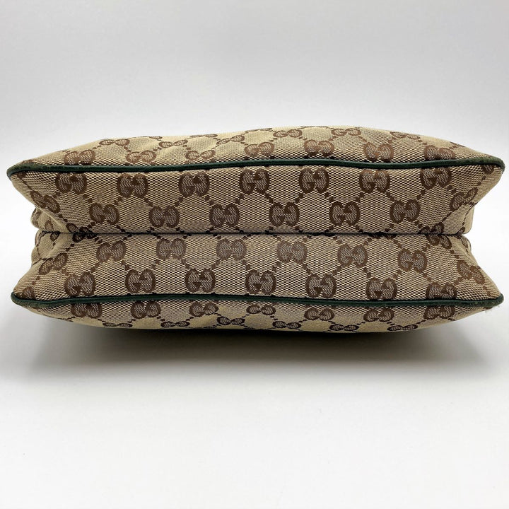 GUCCI グッチ 
 145812 ショルダーバッグ 
GGキャンバス ブラウン