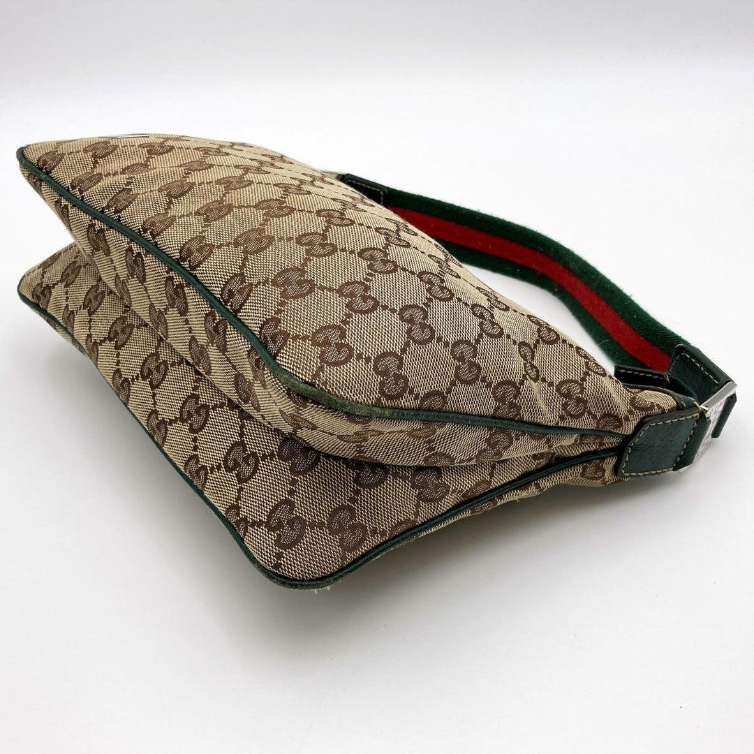 GUCCI グッチ 
 145812 ショルダーバッグ 
GGキャンバス ブラウン