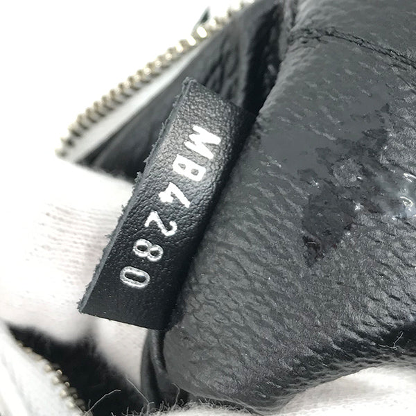 LOUIS VUITTON ルイ・ヴィトン 
 ウルス・フィッシャーとコラボ  M45565/ミニ・ポシェット・アクセソワール  ショルダーバッグ 
モノグラムキャンバス ホワイト×ブラック