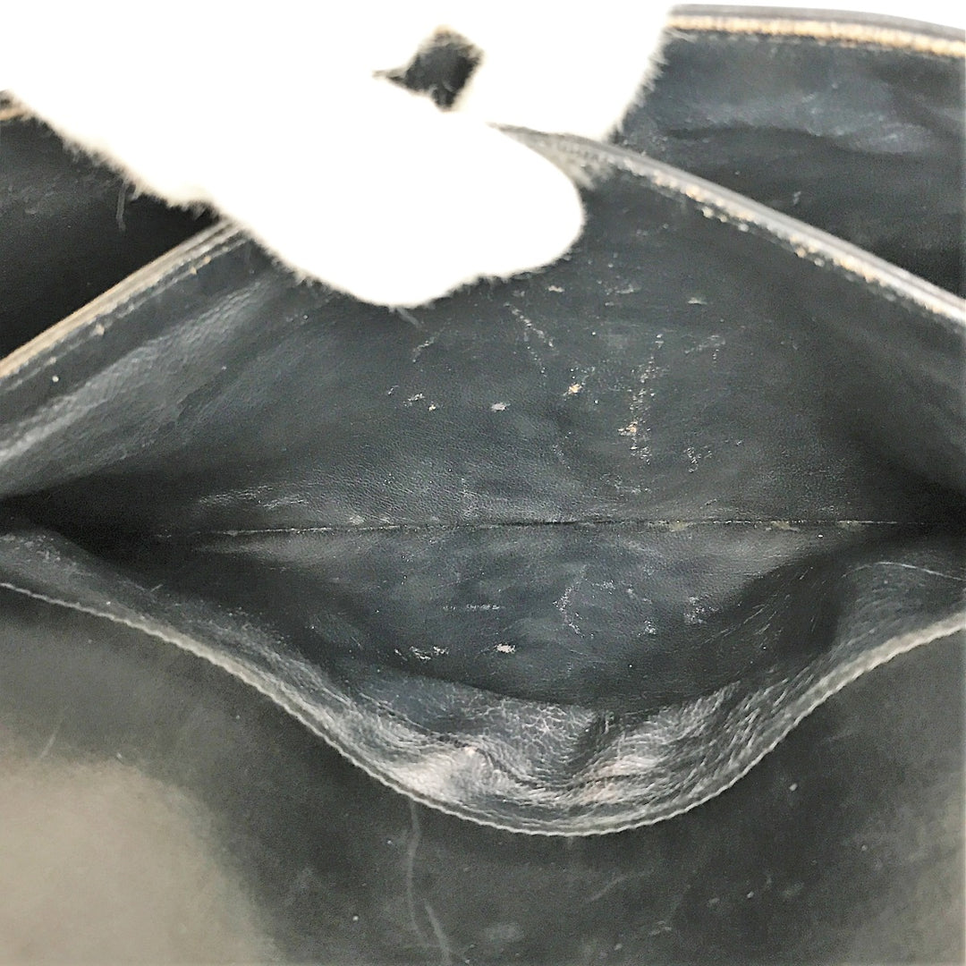 GUCCI グッチ 
 ショルダーバッグ 
レザー ブラック