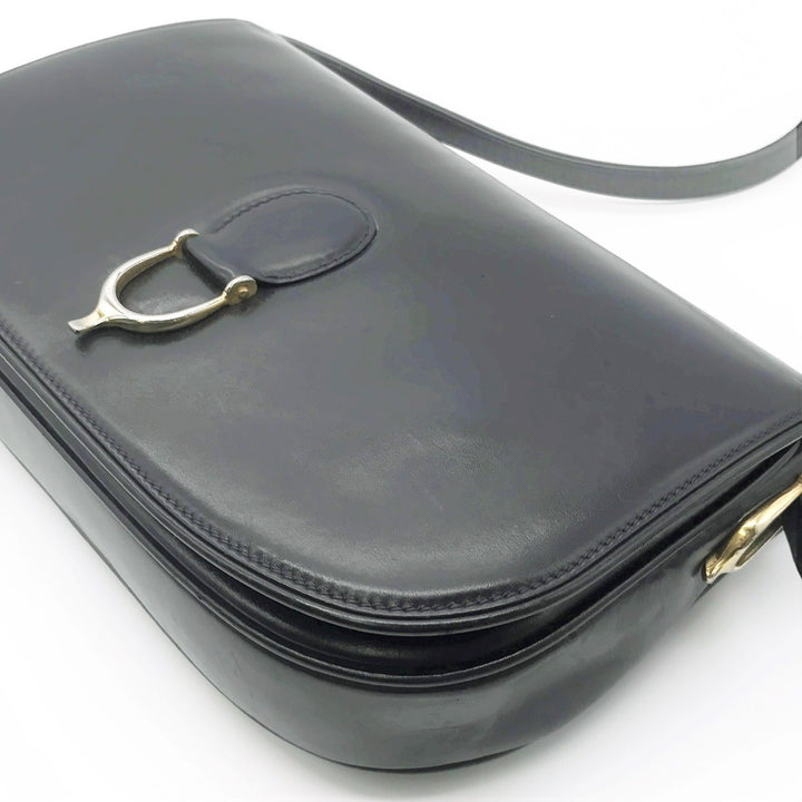 GUCCI グッチ 
 ショルダーバッグ 
レザー ブラック