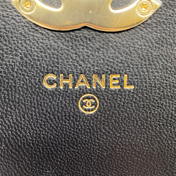 CHANEL シャネル 
 ショルダーバッグ 
ラムスキン ブラック