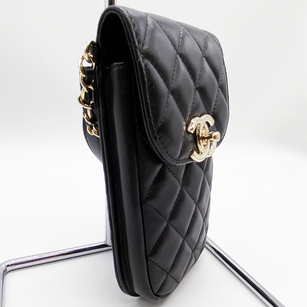 CHANEL シャネル 
 ショルダーバッグ 
ラムスキン ブラック