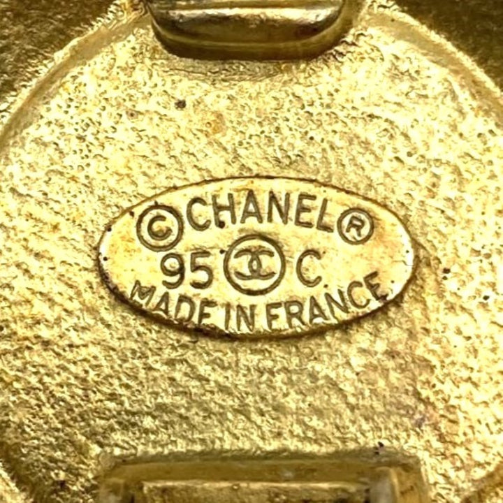 CHANEL イヤリング