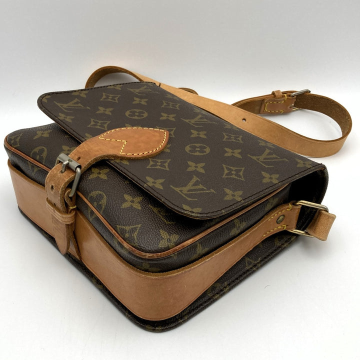 LOUIS VUITTON ルイ・ヴィトン 
 カルトシエールMM M51253 ショルダーバッグ 
PVC ブラウン
