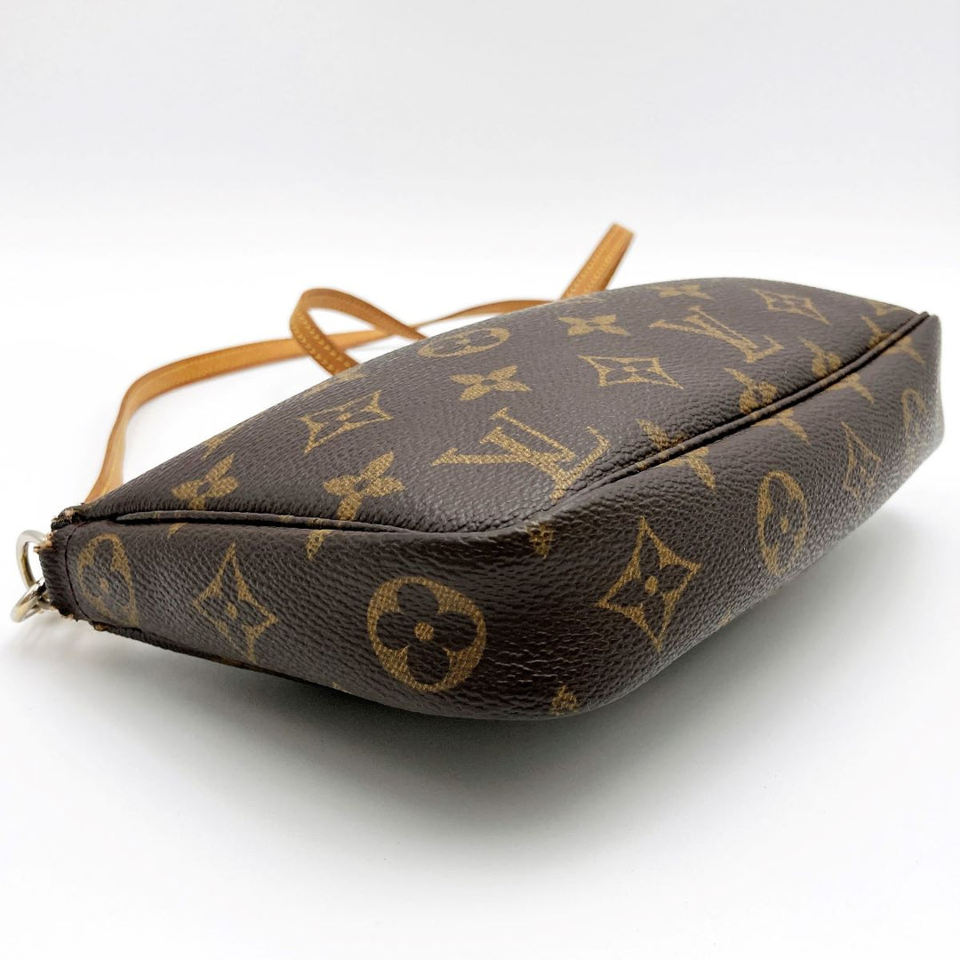 LOUIS VUITTON ルイ・ヴィトン 
 ポシェット・アクセソワール M51980 ショルダーバッグ 
PVC ブラウン
