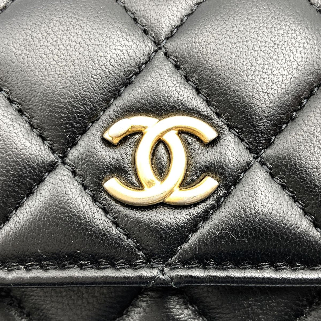 CHANEL シャネル 
 ポールチェーンクラッチ ショルダーバッグ 
ラムスキン ブラック