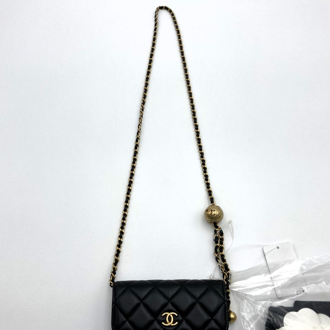 CHANEL シャネル 
 ポールチェーンクラッチ ショルダーバッグ 
ラムスキン ブラック
