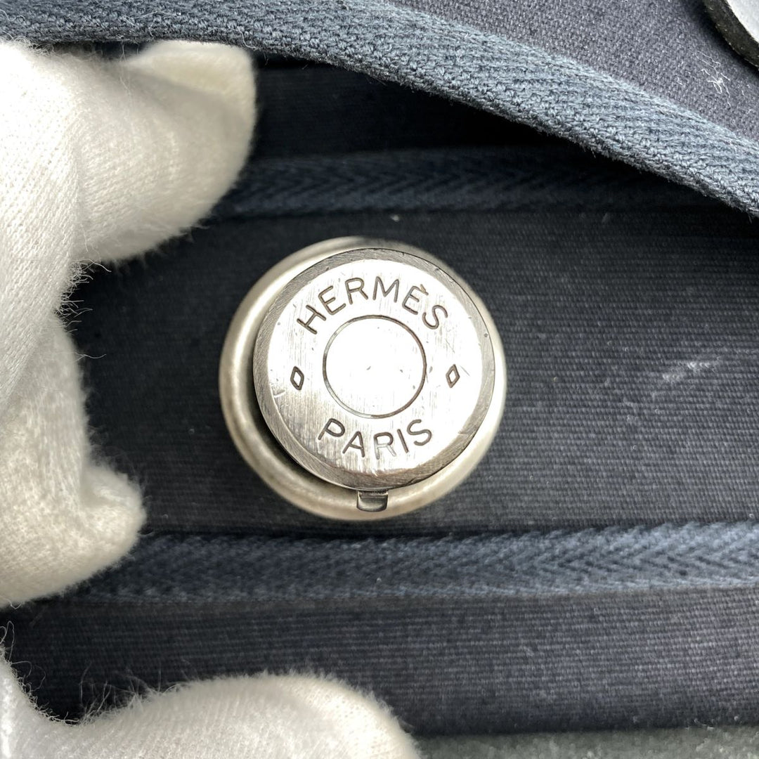 HERMES エルメス 
 エールバッグPM ハンドバッグ 
キャンバス ブラック