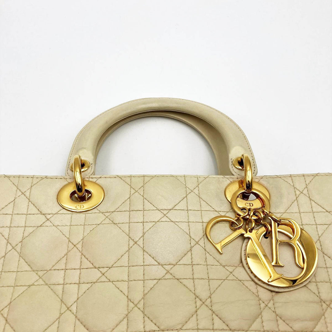 Christian Dior クリスチャンディオール 
 ハンドバッグ 
レザー アイボリー