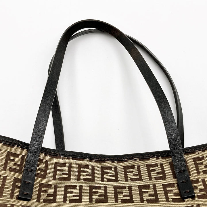 FENDI フェンディ 
 8BH056 トートバッグ 
ナイロン ブラウン