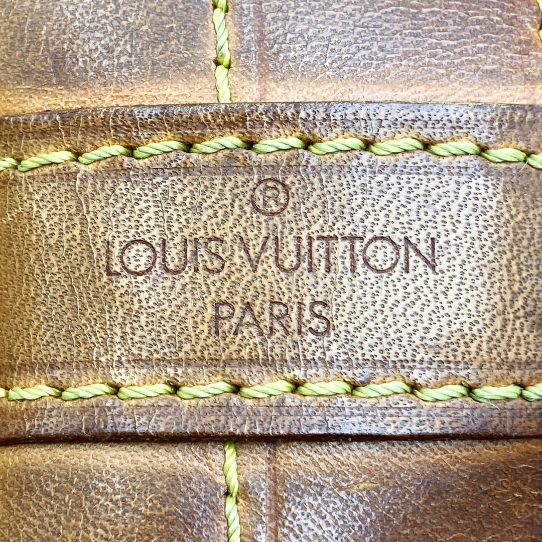 LOUIS VUITTON ルイ・ヴィトン 
 モノグラム ノエ M42224 ショルダーバッグ 
PVC ブラウン
