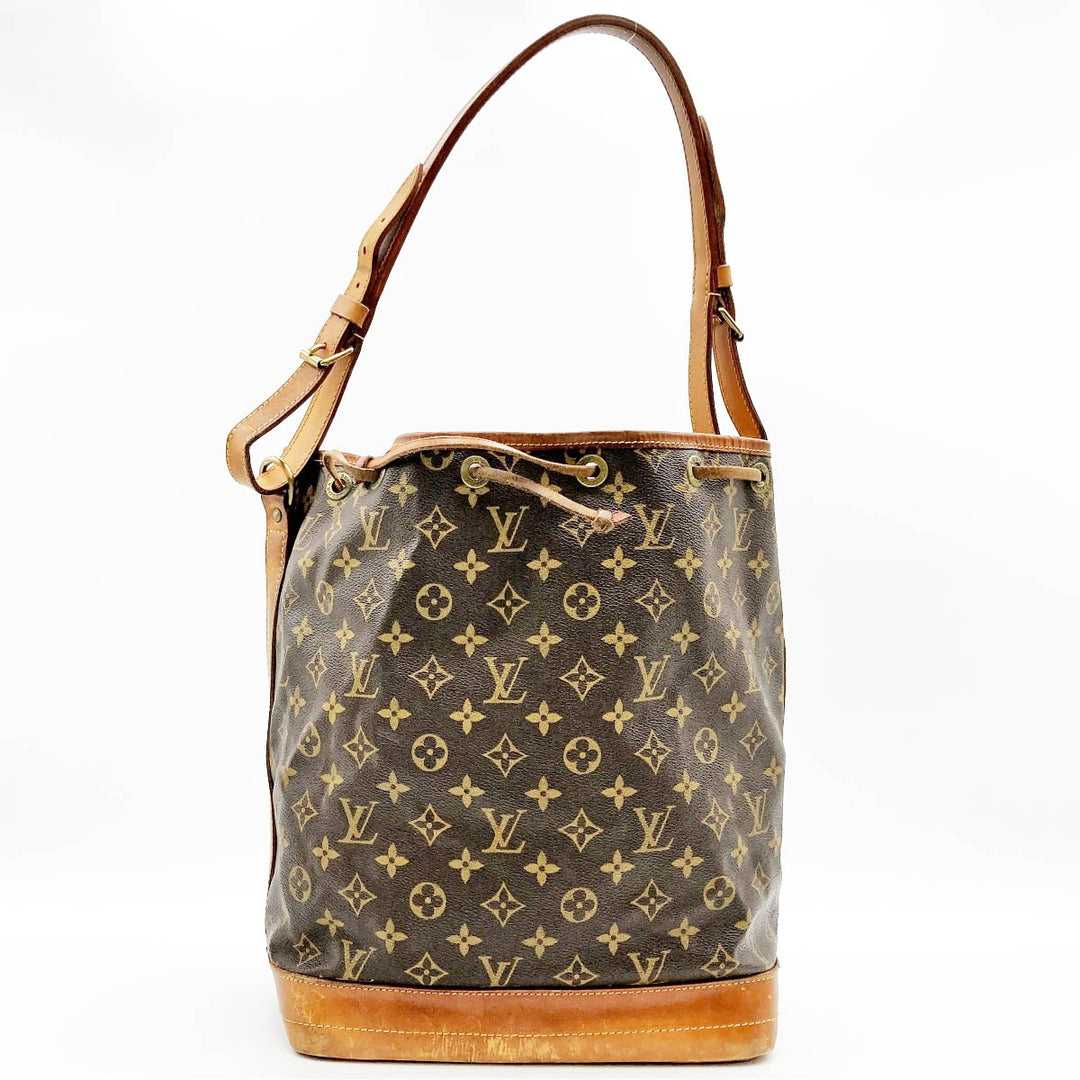 LOUIS VUITTON ルイ・ヴィトン 
 モノグラム ノエ M42224 ショルダーバッグ 
PVC ブラウン