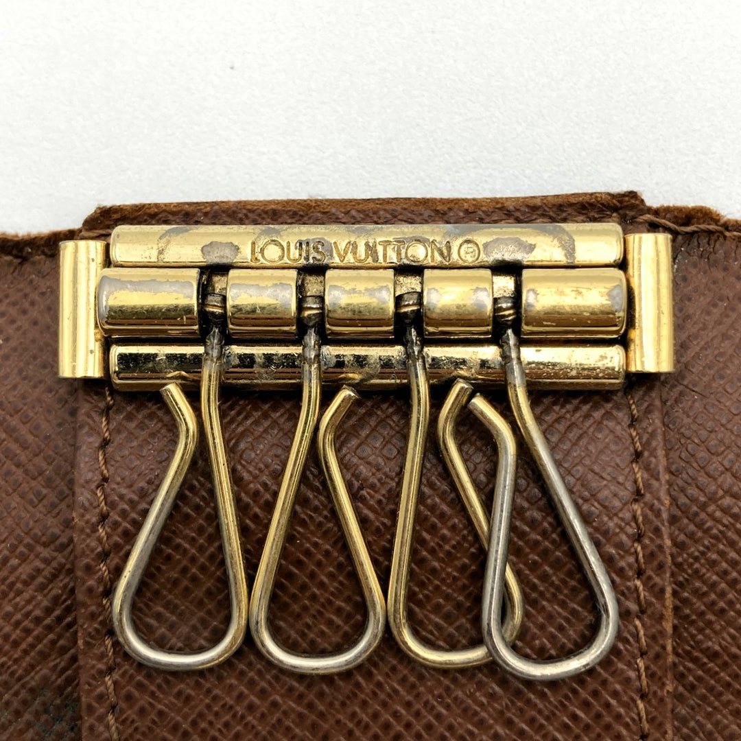 LOUIS VUITTON ルイ・ヴィトン 
 ミュルティクレ 4 M69517 キーケース 
PVC ブラウン