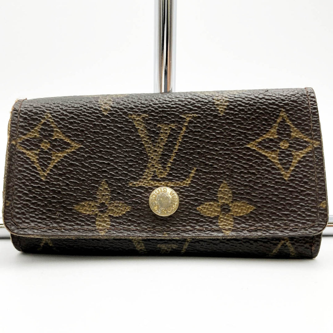 LOUIS VUITTON ルイ・ヴィトン 
 ミュルティクレ 4 M69517 キーケース 
PVC ブラウン