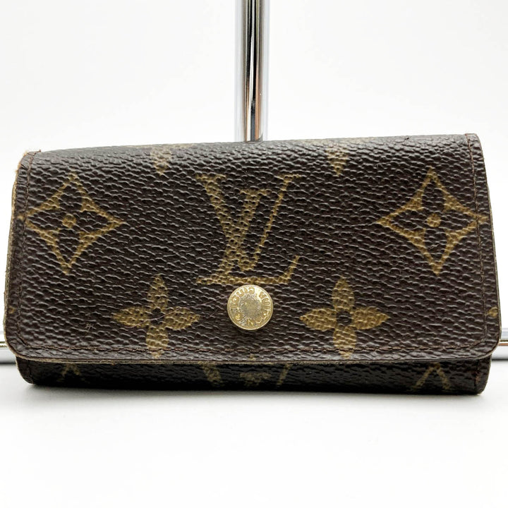 LOUIS VUITTON ルイ・ヴィトン 
 ミュルティクレ 4 M69517 キーケース 
PVC ブラウン