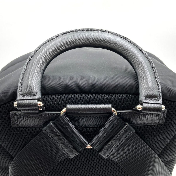 PRADA プラダ 
 リュック・デイパック 
ナイロン ブラック