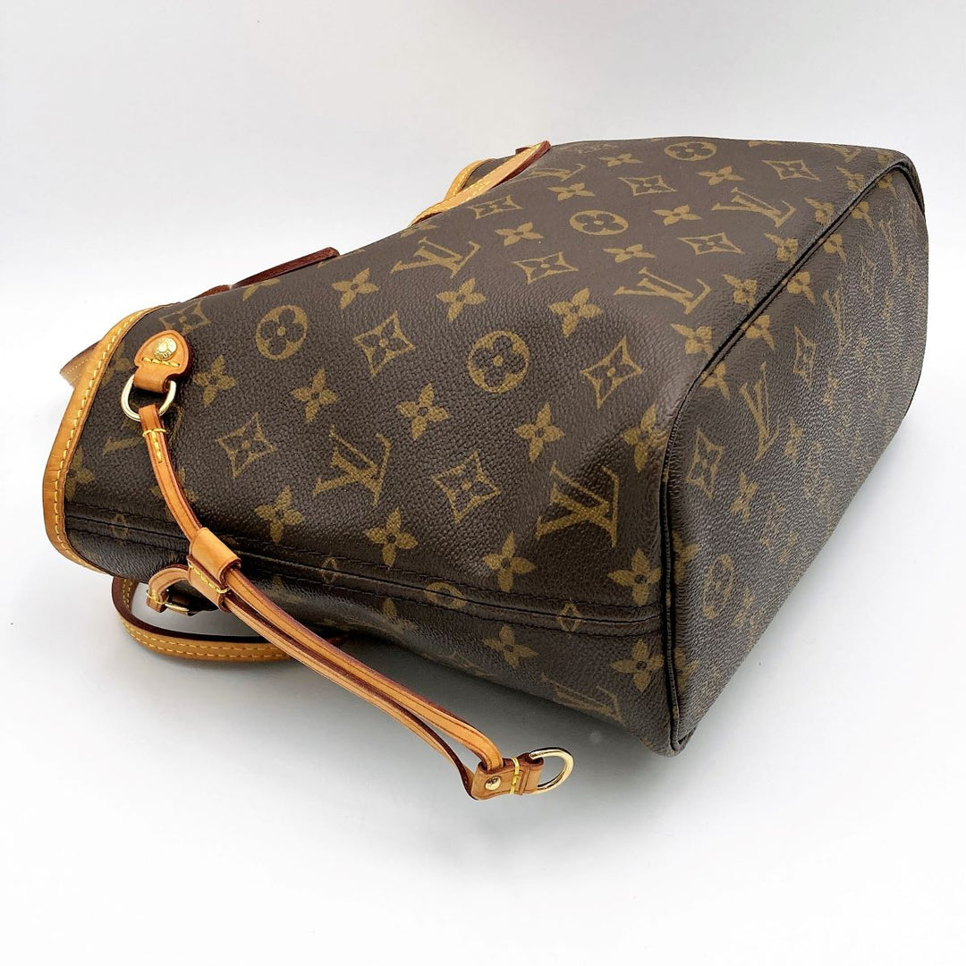 LOUIS VUITTON ルイ・ヴィトン 
 ネヴァーフルPM M40155 トートバッグ 
PVC ブラウン