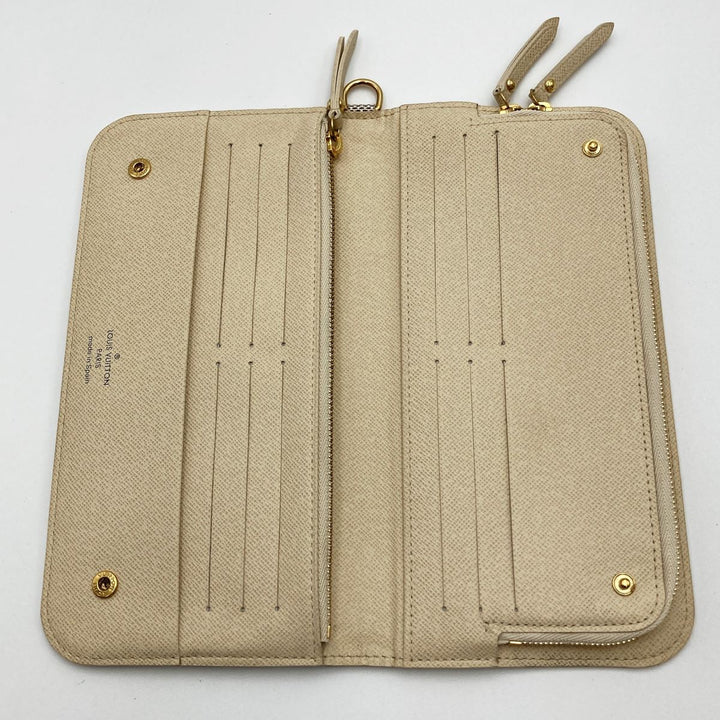 LOUIS VUITTON ルイ・ヴィトン 
 ポルトフォイユ・アンソリット N63072 長財布 
PVC ホワイト